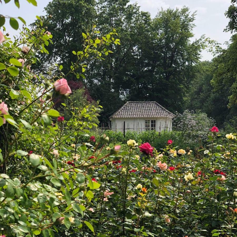 Het Witte Kasteel Villa Loon op Zand Luaran gambar